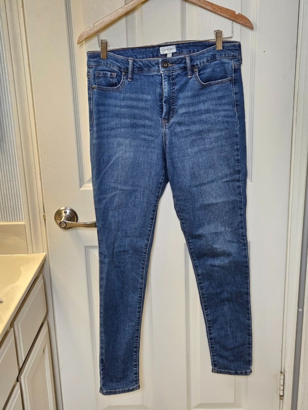 Jessica Simpson High Rise Skinny Jeans Medium Wash Blue Size 10